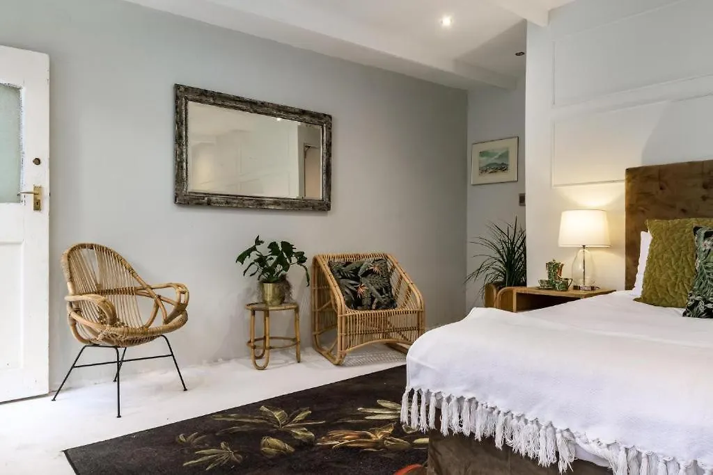 Kind Regards Hotel Cape Town